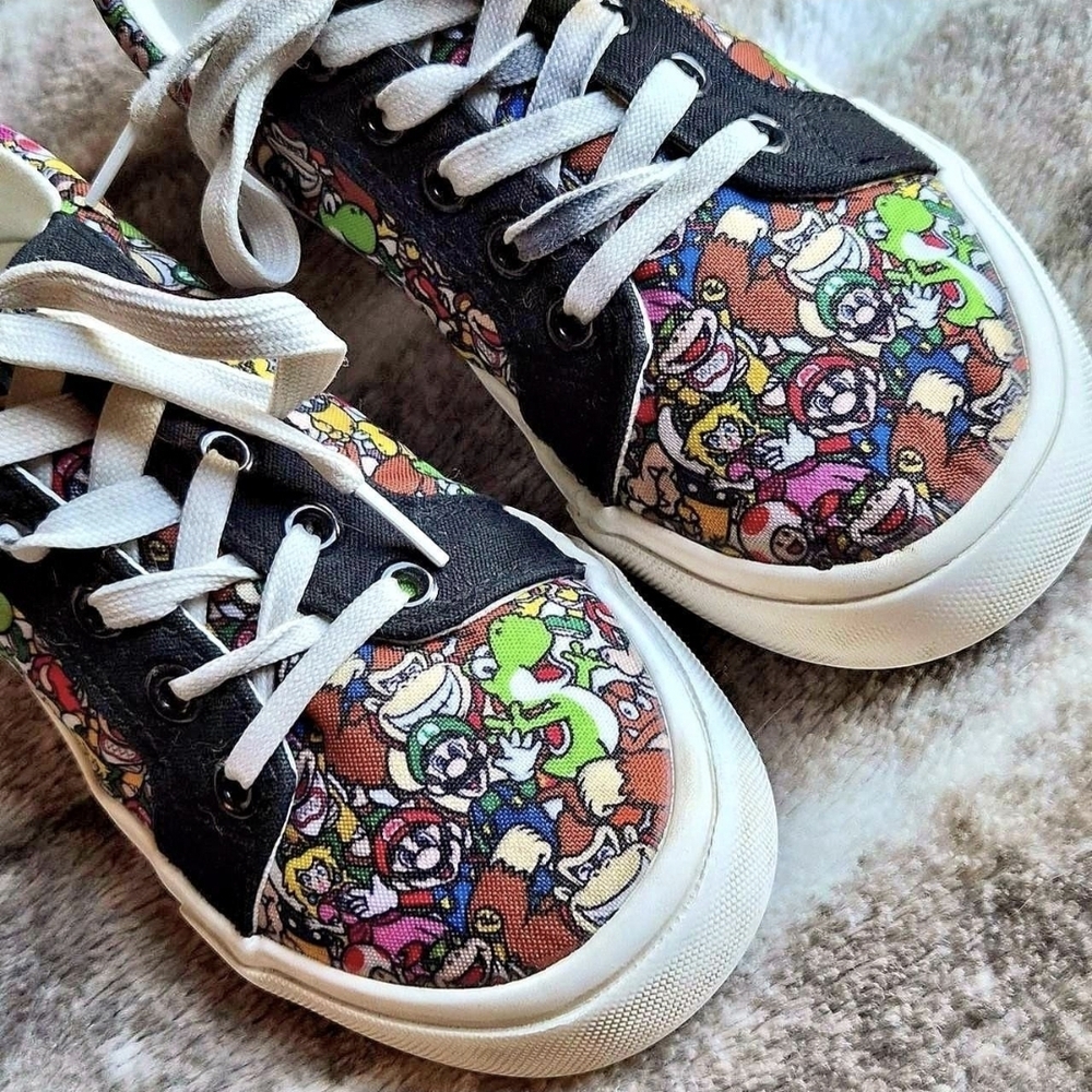 Super Mario Themed Sneakers - Picture 3 of 8